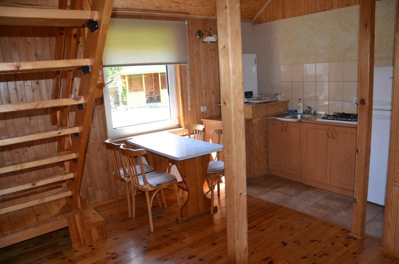 Nameliu Ir 2-4 Vietu Kambariu Nuoma Sventojoje, Zuvedru G Hotel Šventoji Екстериор снимка