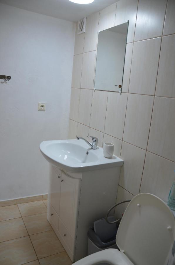 Nameliu Ir 2-4 Vietu Kambariu Nuoma Sventojoje, Zuvedru G Hotel Šventoji Екстериор снимка